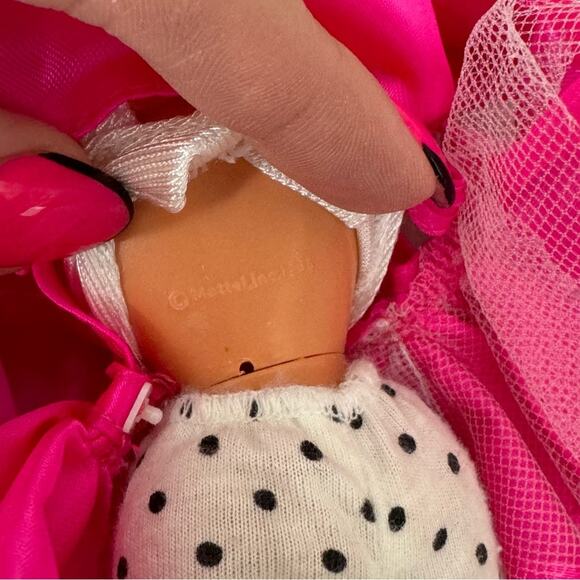 Cool Times Barbie Vintage Doll - Picture 7 of 8